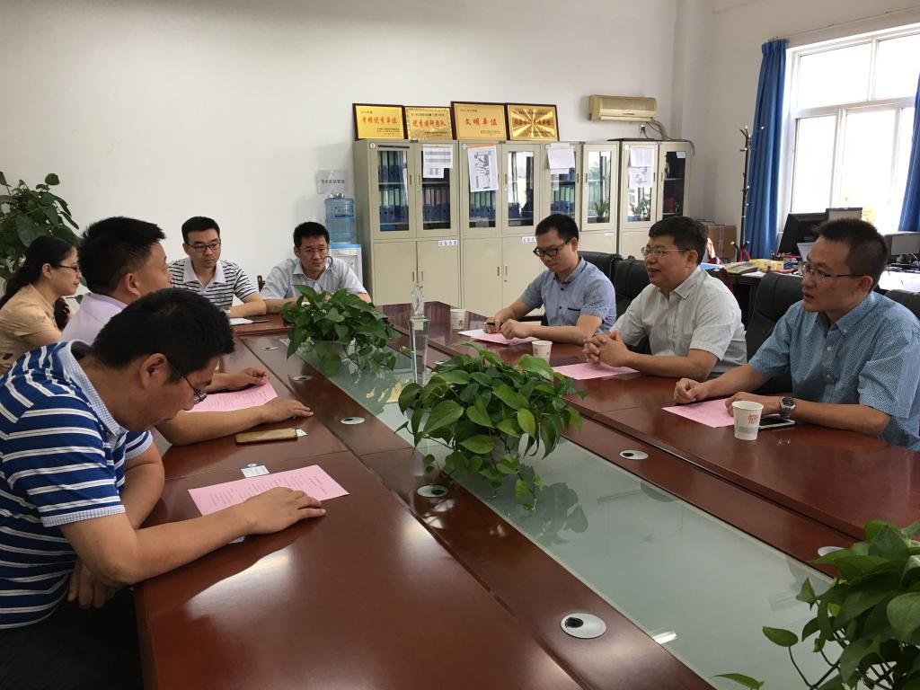 双方进行了学习交流工作